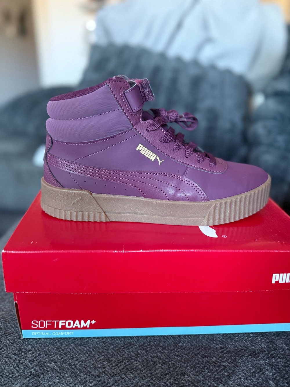 Puma Women's High-Top Sneakers in Burgundy with Tan Sole
